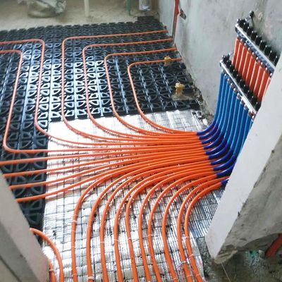 450*450*25MM Kunststoff-Manifold Warmwasser-Bodenwärmesystem für Lager
